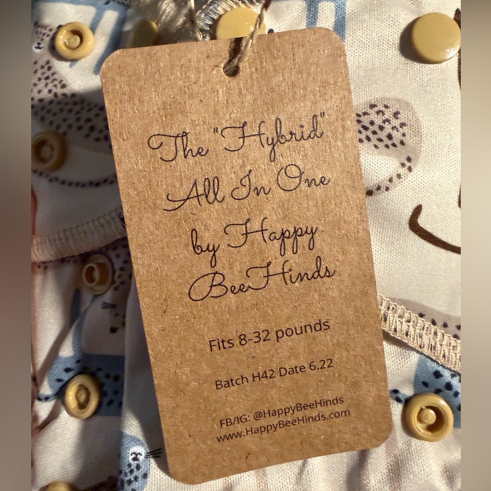 Brand New (with tags) HappyBeeHind 100% Cotton AIO Cloth Diaper Set - Picture 9 of 10